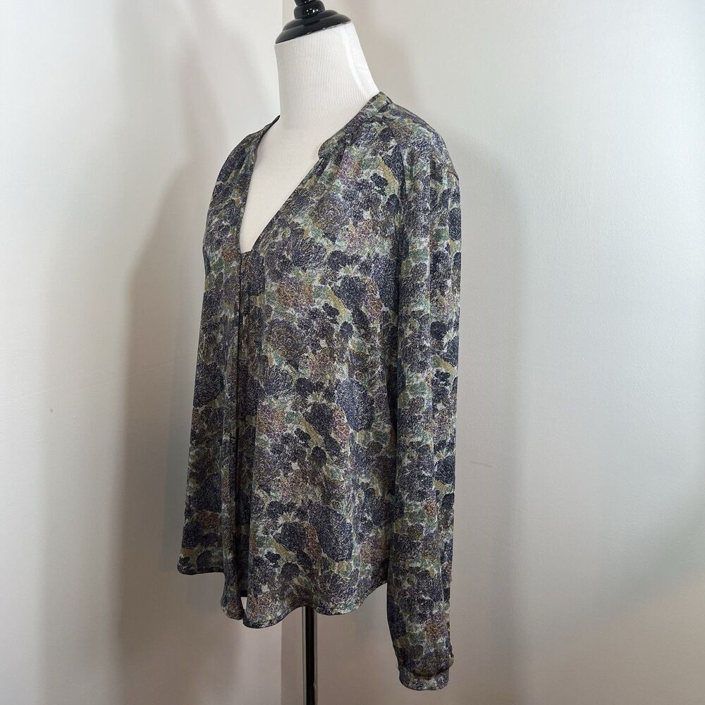 ASTR the Label Blouse Top Size M Multicolor All Day Wear High Low Lightweight - Picture 4 of 13